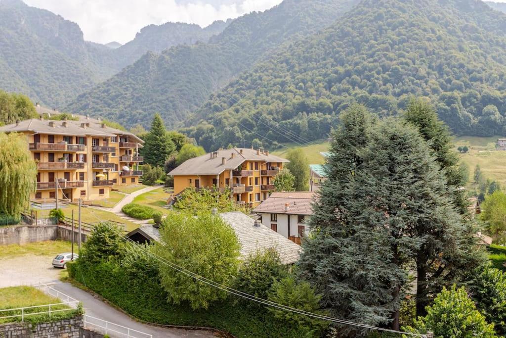 Appartamento Nel Cuore Della Valsassina Moggio  Exterior foto